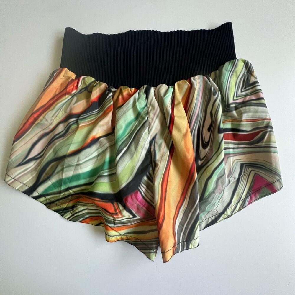 FP Movement by Free People Carpe Diem Printed Shorts SZ M NWOT - Picture 2 of 7